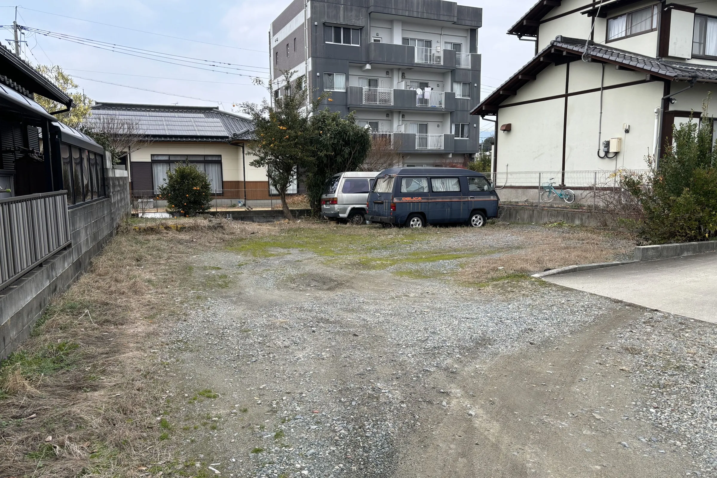 売地